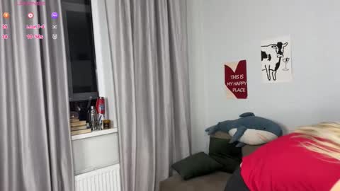 Chloe online show from February 17, 2026, 3:51 pm