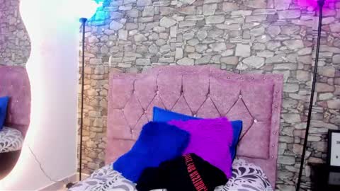 sweet__cherry1 online show from June 16, 2026, 7:05 pm