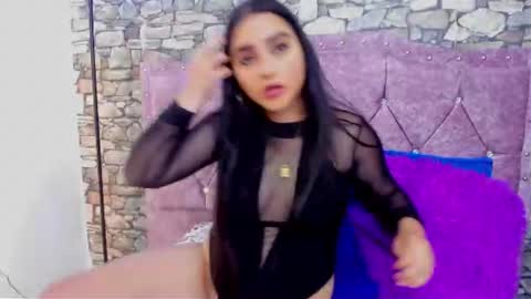 sweet__cherry1 online show from June 19, 2026, 7:06 pm