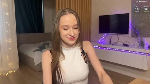 Monica  GTM 3MoTuWeFrSa 500pm-1000pm  online show from December 29, 2024, 6:56 am