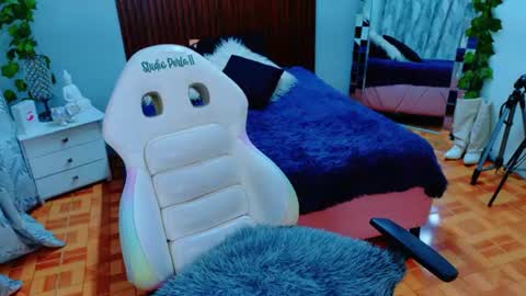 Snapshot of sweet__thang chatting on June 11, 2026, 12:32 am sweet__thang online show from June 11, 2026, 12:32 am