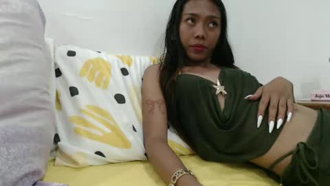 Angela Gold online show from March 13, 2026, 6:20 am