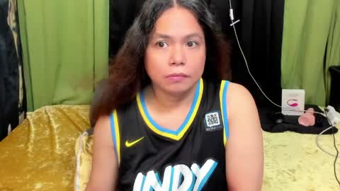 izza  izzasweet online show from May 15, 2026, 10:50 pm