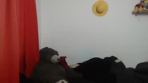 Bubbles online show from February 23, 2025, 11:04 pm