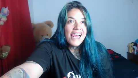 Snapshot of sweet_bubblee chatting on June 11, 2026, 12:32 am Bubbles online show from June 11, 2026, 12:32 am