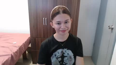 sweet_cassyxx online show from February 27, 2026, 9:31 am