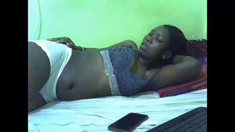 sweet_cherie1 online show from April 16, 2026, 8:15 am