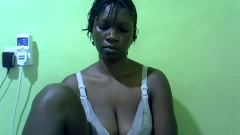 Snapshot of sweet_cherie1 chatting on July 11, 2026, 6:38 am sweet_cherie1 online show from July 11, 2026, 6:38 am