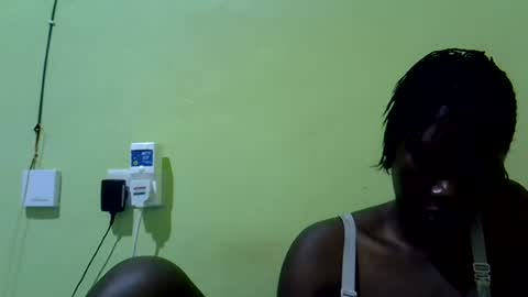 Snapshot of sweet_cherie1 chatting on July 12, 2026, 6:59 am sweet_cherie1 online show from July 12, 2026, 6:59 am