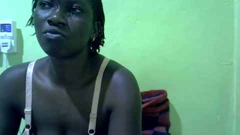 Snapshot of sweet_cherie1 chatting on July 16, 2026, 6:58 pm sweet_cherie1 online show from July 16, 2026, 6:58 pm