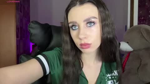 Snapshot of sweet_cherry_n chatting on April 26, 2026, 5:54 pm Sweet Cherry online show from April 26, 2026, 5:54 pm