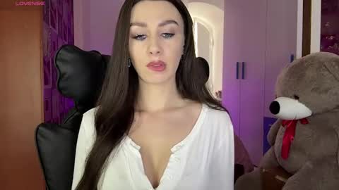 Snapshot of sweet_cherry_n chatting on May 13, 2026, 9:06 am Sweet Cherry online show from May 13, 2026, 9:06 am