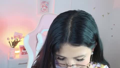 sweet_dania_ online show from February 22, 2026, 5:19 am