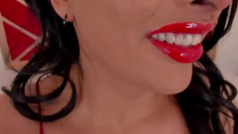 sweet_eliizabeth online show from May 30, 2026, 1:52 pm