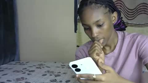 sweet_freaky online show from May 14, 2026, 5:14 am