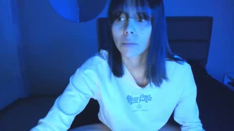 Hanna online show from November 9, 2025, 11:58 pm