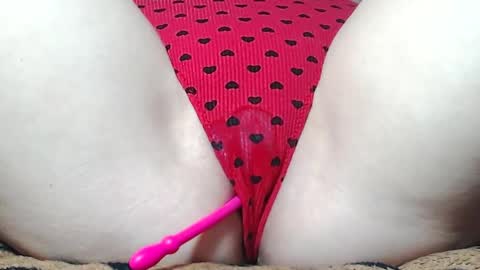 Snapshot of sweet_kitten25 chatting on May 17, 2026, 8:23 am Kitten online show from May 17, 2026, 8:23 am