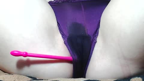 Snapshot of sweet_kitten25 chatting on June 3, 2026, 7:22 am Kitten online show from June 3, 2026, 7:22 am