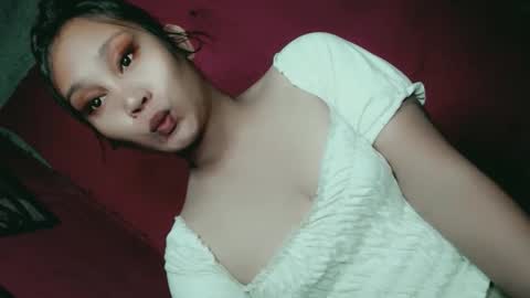 SWEET LOVE online show from October 7, 2025, 12:13 pm