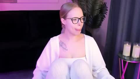 Lucy online show from February 23, 2026, 6:22 am