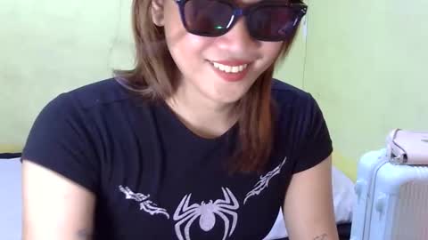 Sweet online show from October 15, 2025, 2:39 pm