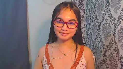 Snapshot of sweet_mariax chatting on November 17, 2025, 2:28 am Maria Stella online show from November 17, 2025, 2:28 am