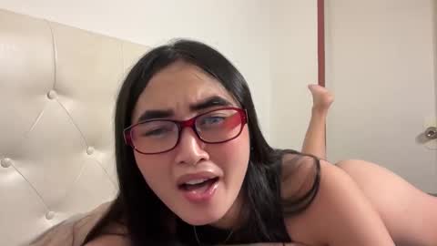 Maria Stella online show from December 18, 2025, 7:36 am