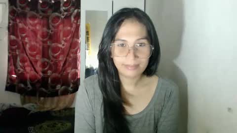 Marie online show from March 23, 2026, 2:26 am
