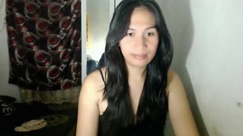 Marie online show from March 25, 2026, 9:43 pm