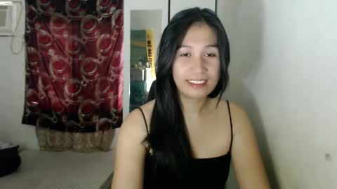 Marie online show from April 8, 2026, 1:27 am