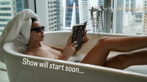 Snapshot of sweet_moan chatting on October 8, 2025, 9:07 am Dana online show from October 8, 2025, 9:07 am