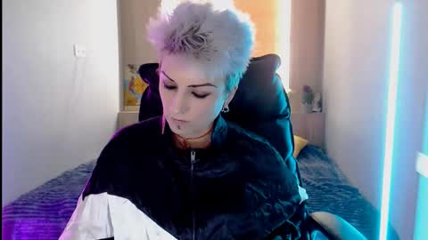 Snapshot of sweet_n_strong chatting on February 27, 2026, 12:38 pm sweet_n_strong online show from February 27, 2026, 12:38 pm