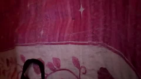 Snapshot of sweet_nina4uxx chatting on January 8, 2025, 5:37 am Nina online show from January 8, 2025, 5:37 am