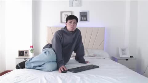 sweet_paradisex5 online show from November 7, 2025, 1:22 pm