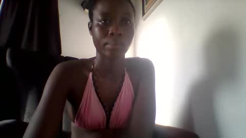 Snapshot of sweet_rayaxx chatting on April 1, 2026, 6:36 am raya online show from April 1, 2026, 6:36 am