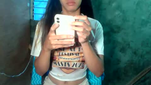 REYAN online show from June 18, 2026, 12:44 am