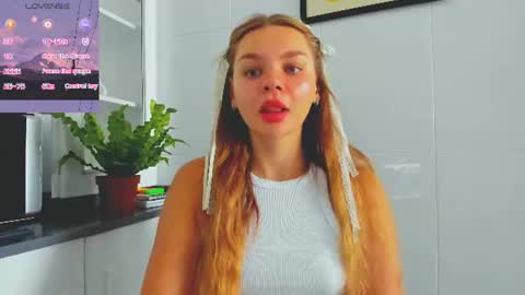 Snapshot of sweet_sabriina chatting on July 6, 2026, 6:32 am Sabina online show from July 6, 2026, 6:32 am