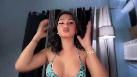 SCARLLET online show from May 18, 2026, 4:13 pm