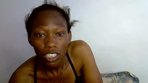 Snapshot of sweet_sinful chatting on June 17, 2026, 11:01 am sweet_sinful online show from June 17, 2026, 11:01 am