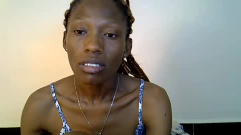 Snapshot of sweet_sinful chatting on July 25, 2026, 10:35 am sweet_sinful online show from July 25, 2026, 10:35 am