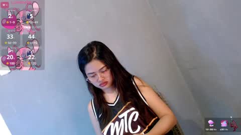 Leah online show from January 8, 2025, 11:32 am