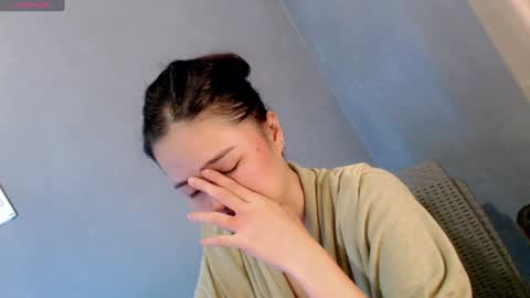 Leah online show from January 9, 2025, 11:58 am