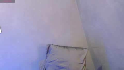 Leah online show from January 24, 2025, 6:24 am