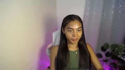 Snapshot of sweet_trishaxx chatting on February 12, 2026, 2:12 pm Trisha online show from February 12, 2026, 2:12 pm