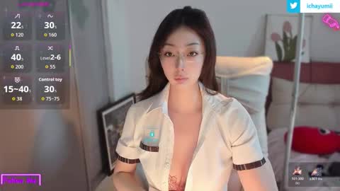Snapshot of sweet_yumiq chatting on January 12, 2026, 6:40 am sweet_yumiq online show from January 12, 2026, 6:40 am