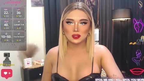 Snapshot of sweetbella118 chatting on January 11, 2025, 1:11 pm bella online show from January 11, 2025, 1:11 pm