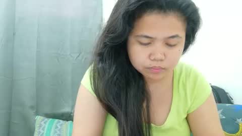 Snapshot of sweetbigtits_maria chatting on April 21, 2026, 2:51 am sweetbigtits_maria online show from April 21, 2026, 2:51 am