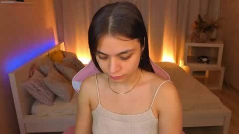 Kim online show from May 25, 2026, 1:33 am