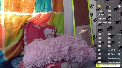 Snapshot of sweetc4meron chatting on December 17, 2024, 2:11 pm Cameron Alejandro online show from December 17, 2024, 2:11 pm