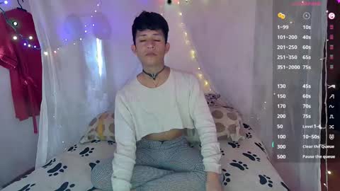 Snapshot of sweetc4meron chatting on January 23, 2025, 10:01 pm Cameron Alejandro online show from January 23, 2025, 10:01 pm